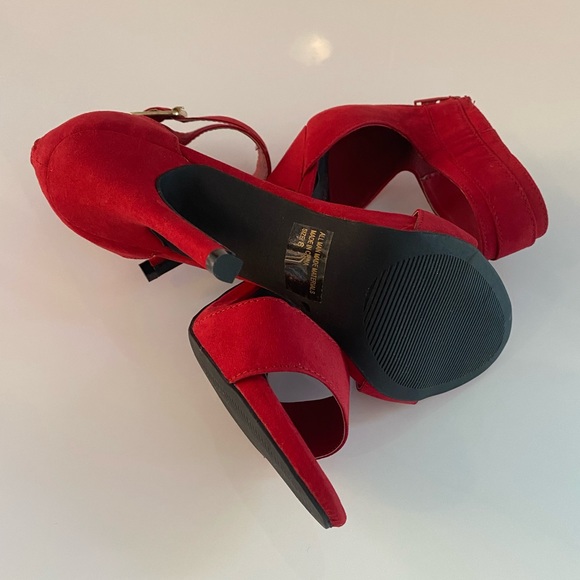 Wild Diva heels - Picture 8 of 9